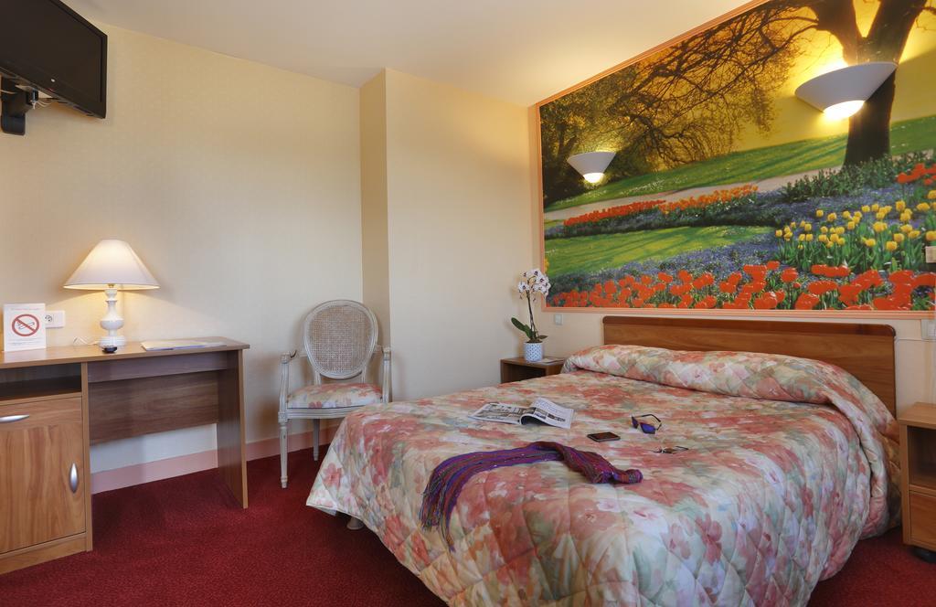Contact Hotel De France Contres-Beauval-Cheverny Le Controis-en-Sologne Room photo